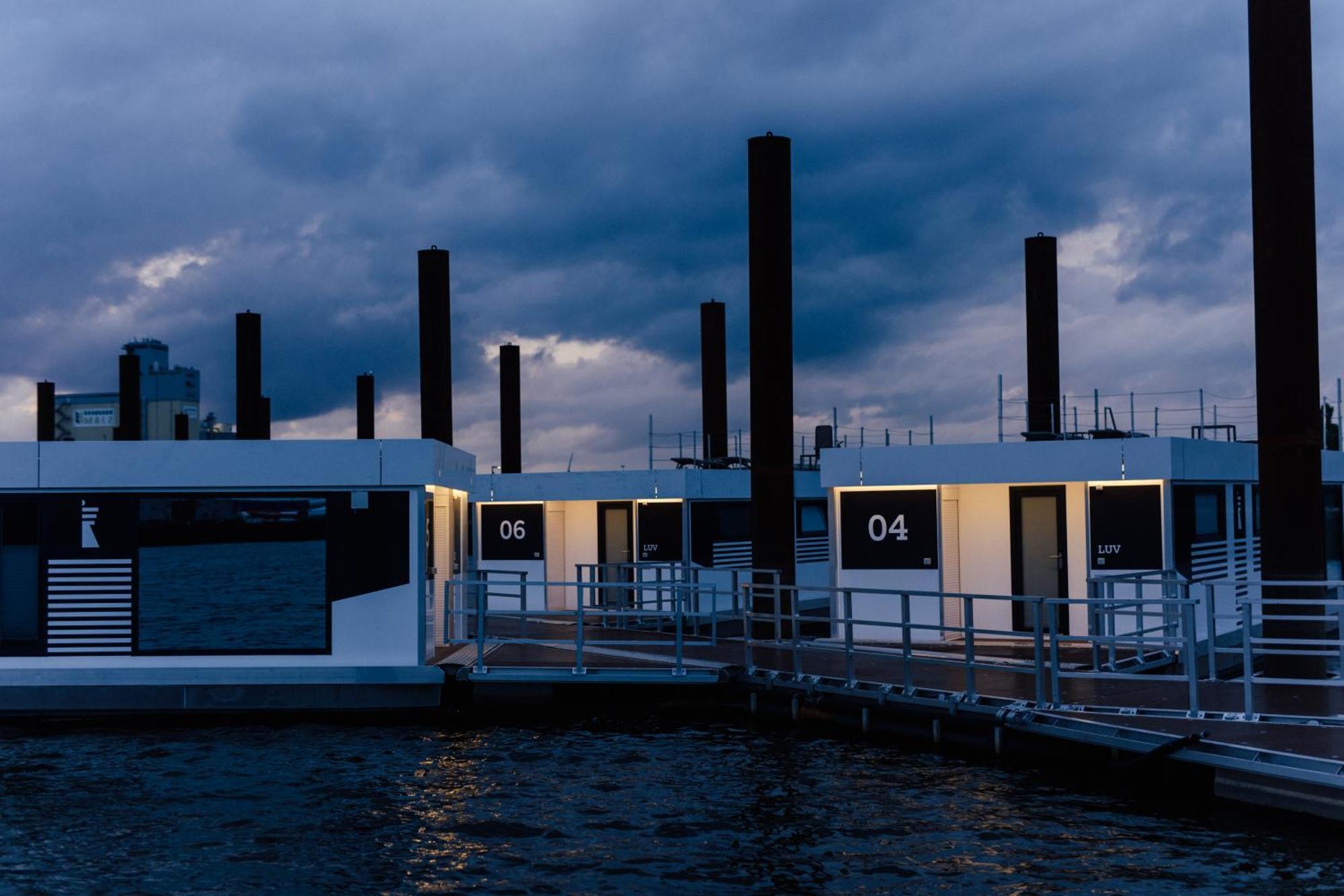 Hausboote Am Lankenauer Hoeft Bremen Luaran gambar