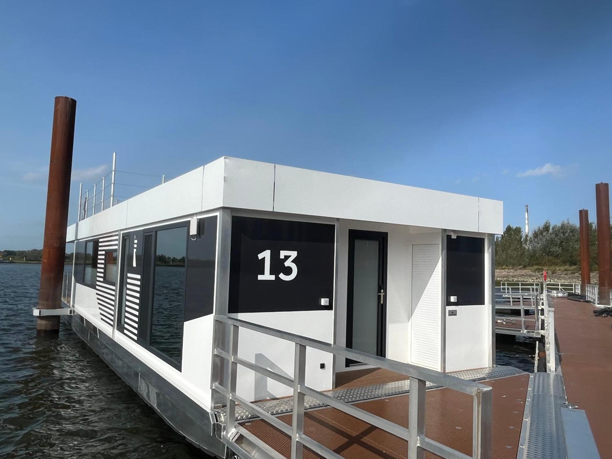 Hausboote Am Lankenauer Hoeft Bremen Luaran gambar